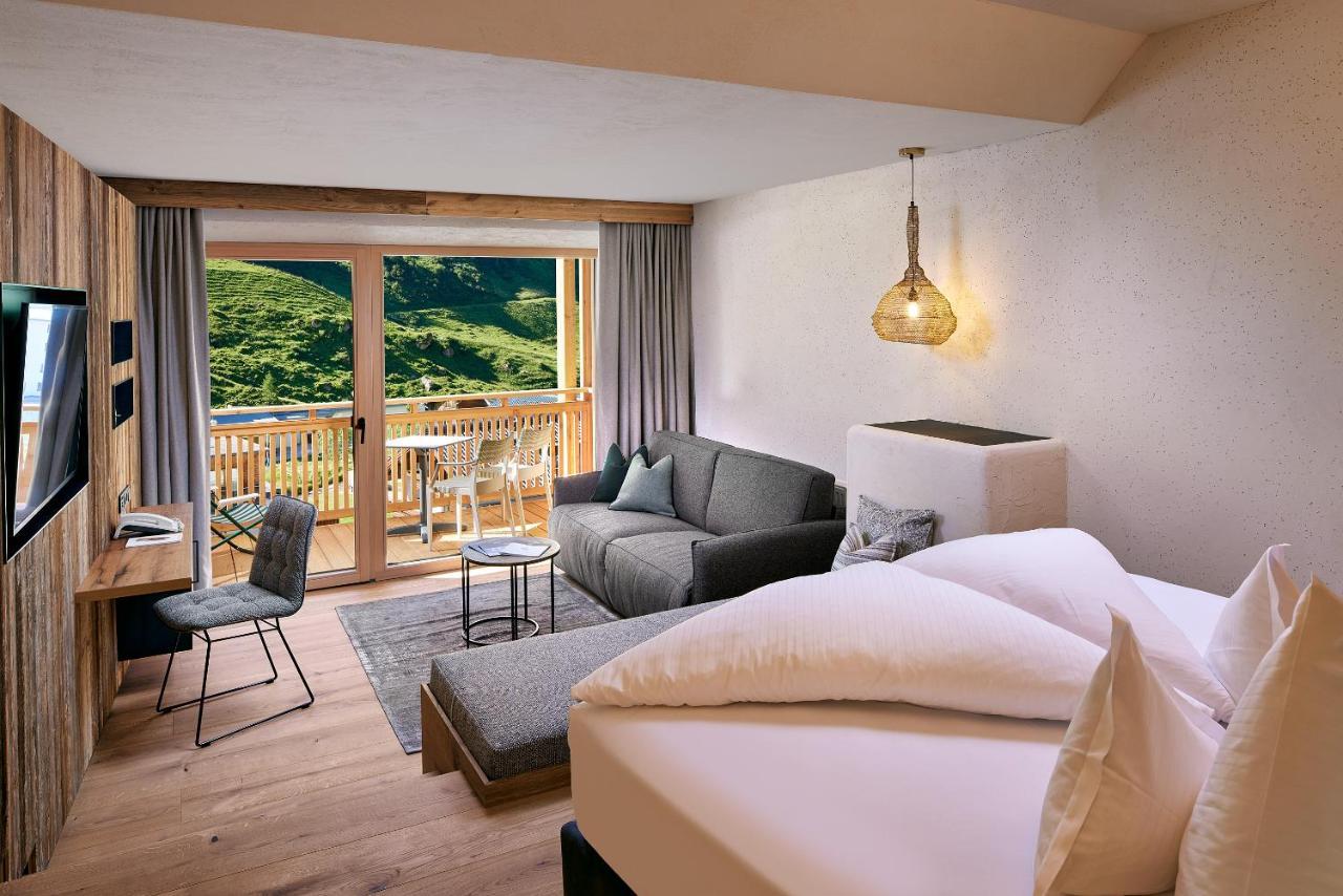 Hotel Berghof Crystal Spa & Sports 턱스 외부 사진