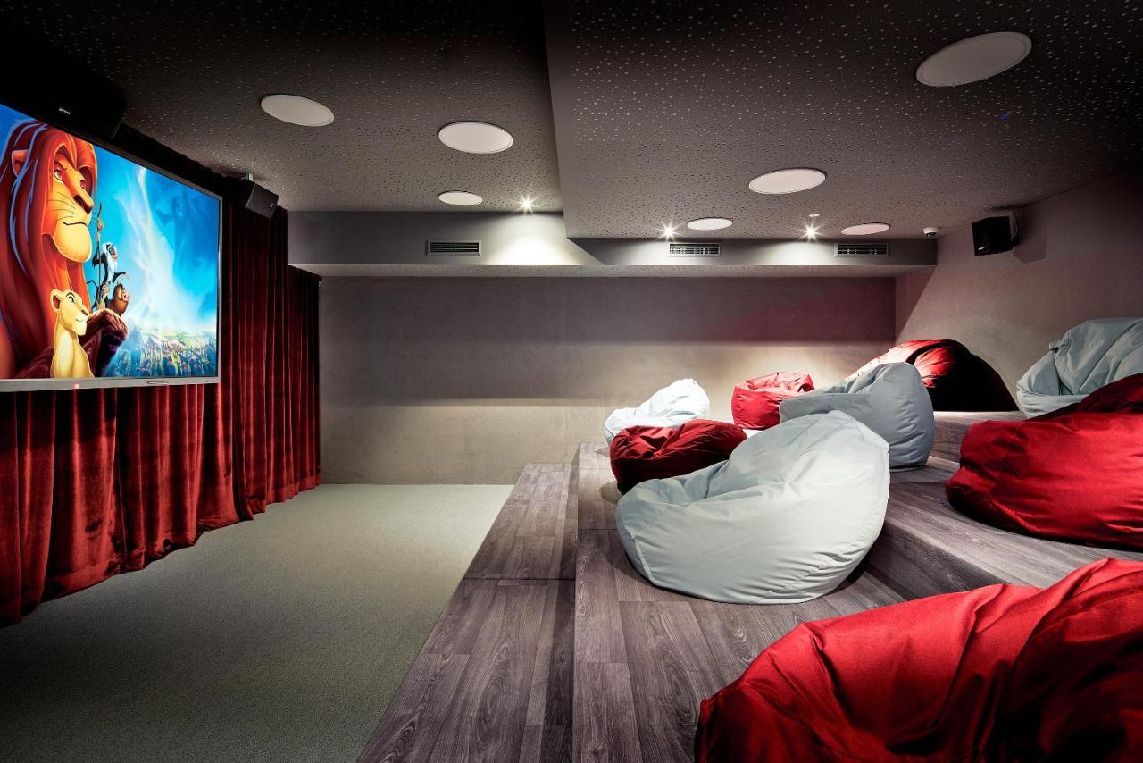 Hotel Berghof Crystal Spa & Sports 턱스 외부 사진