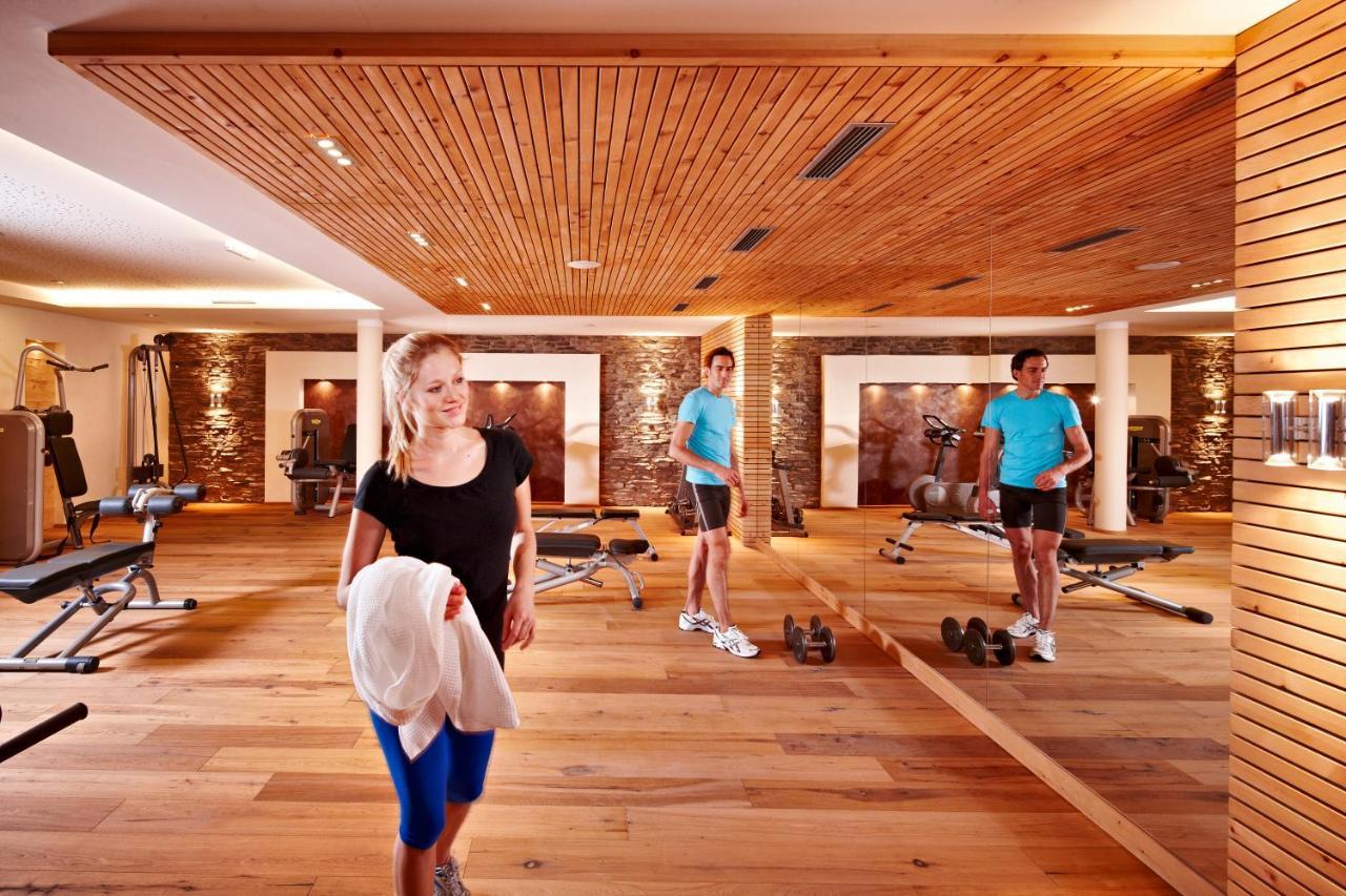 Hotel Berghof Crystal Spa & Sports 턱스 외부 사진
