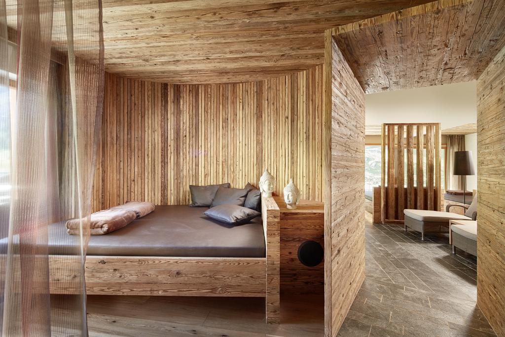 Hotel Berghof Crystal Spa & Sports 턱스 외부 사진