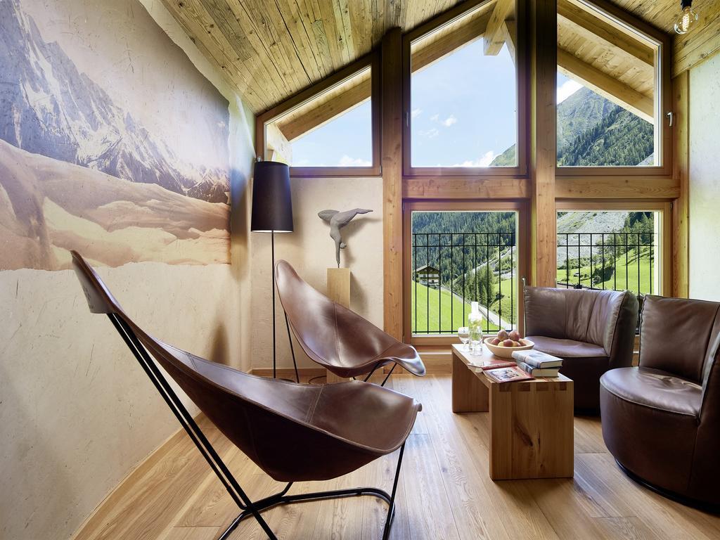 Hotel Berghof Crystal Spa & Sports 턱스 외부 사진