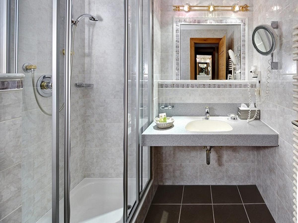 Hotel Berghof Crystal Spa & Sports 턱스 외부 사진