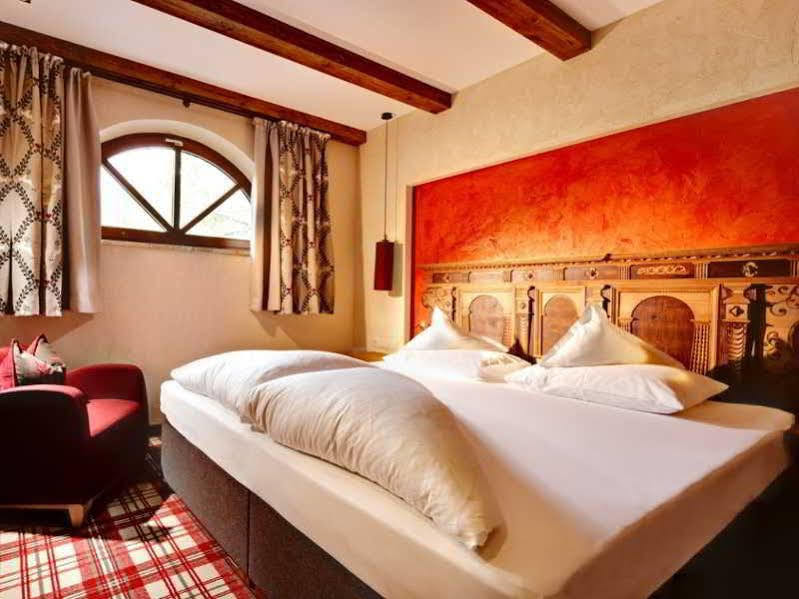 Hotel Berghof Crystal Spa & Sports 턱스 외부 사진