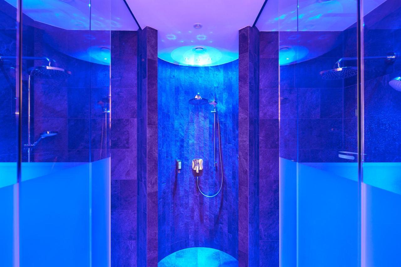 Hotel Berghof Crystal Spa & Sports 턱스 외부 사진