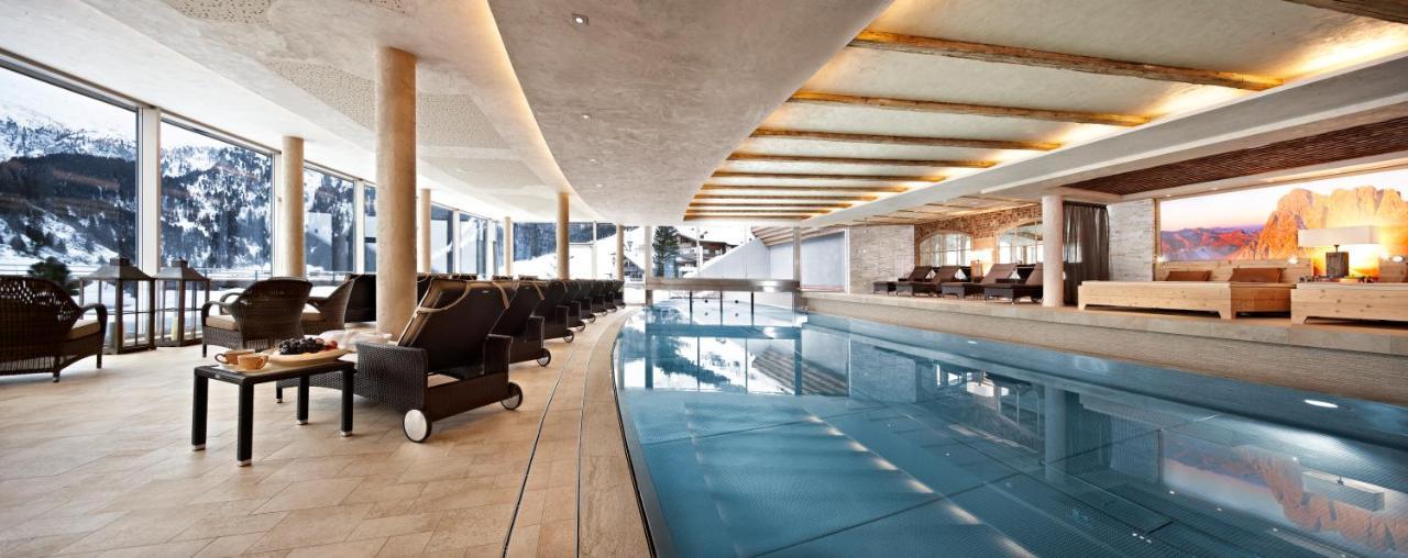 Hotel Berghof Crystal Spa & Sports 턱스 외부 사진